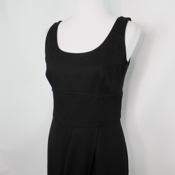 GIORGIO ARMANI Black Wool Crepe Tulip
Draped Sleeveless Sheath Dress Size 42 / 6 - Picture 3 of 14